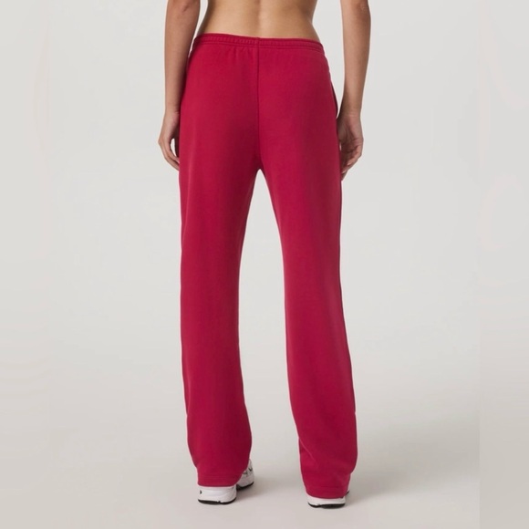 Vuori Sedona Straight Leg Sweatpant in Strawberry Sz. Large - Picture 3 of 7